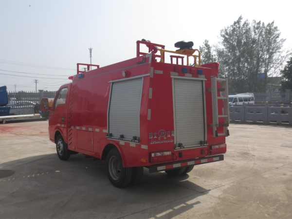 途逸單排水罐消防車(chē)（藍(lán)牌）