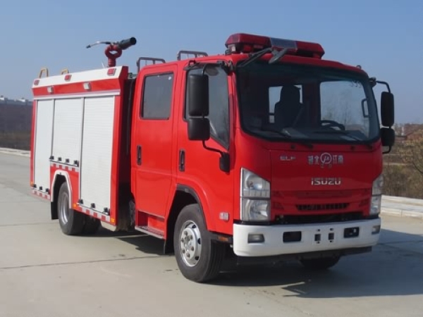 五十鈴3.5噸泡沫消防車